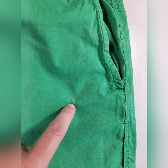POLO by Ralph Lauren Straight Fit Solid Green Shorts Size: 34 READ.Some fadin - Picture 5 of 9